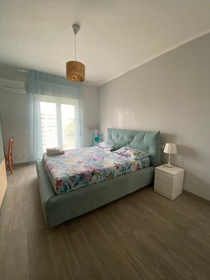 Tres Joli Bed and Breakfast Rom Exteriör bild